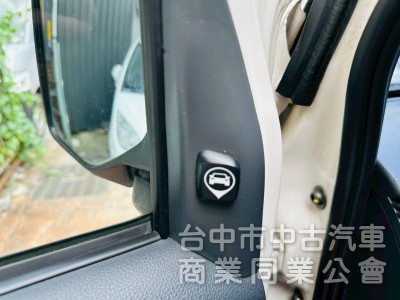 廂車，有第二排出風口
