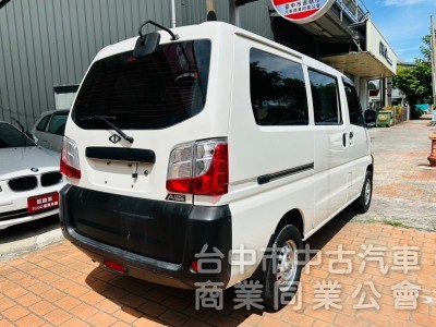 廂車，有第二排出風口