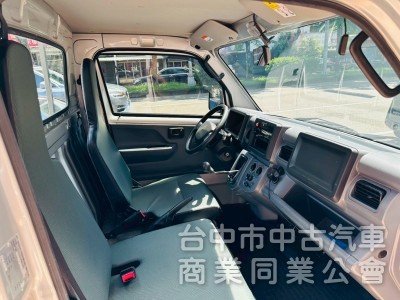 低里程小貨車