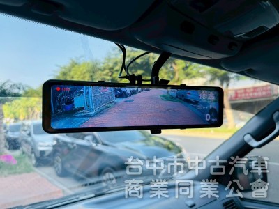 載人載貨都可以，稀有海力士