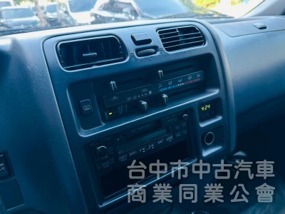 載人載貨都可以，稀有海力士