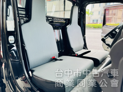 一手車！僅跑2萬8！車室空間大！同級距車斗最寬長！雙安！循跡防滑！ABS！可全貸！全省保固！大甲在地深耕30年老店！ 