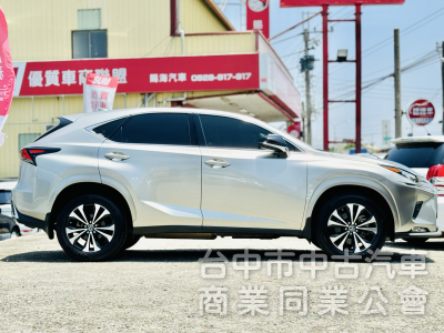 搶先看～曜黑版！全速域ACC跟車！F Sport空力套件！盲點 CarPlay 9氣囊！原鈑！可全貸！台中在地30年老店