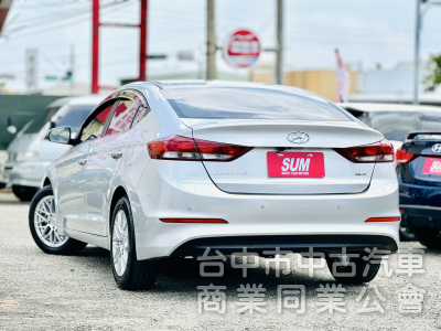 搶先看！一手車！豪華版！六安！定速！無線CarPlay！前後記錄器！後座出風口！原鈑件！可全貸！台中在地深耕30年老店！