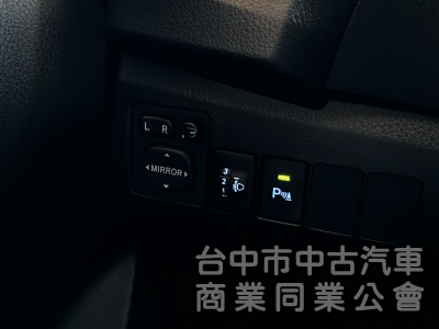 代步好車！藍芽！安卓機！倒車顯影！衛星導航！安全氣囊！售後保固！可全貸！台中在地30年老店！
