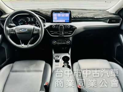 一手車！免鑰匙 雙區恆溫 撥片 6安 CarPlay 後座出風口 前後紀錄！原鈑件！可全貸！台中在地30年老店！