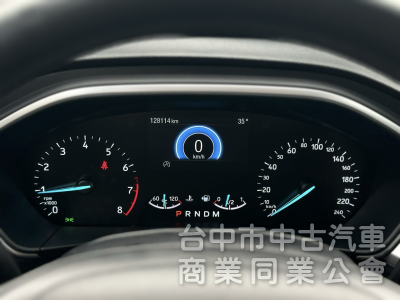 一手車！免鑰匙 雙區恆溫 撥片 6安 CarPlay 後座出風口 前後紀錄！原鈑件！可全貸！台中在地30年老店！