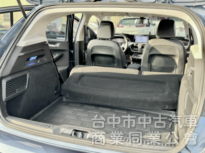 一手車！免鑰匙 雙區恆溫 撥片 6安 CarPlay 後座出風口 前後紀錄！原鈑件！可全貸！台中在地30年老店！