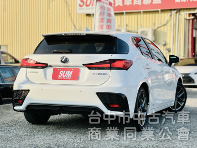 19年式！末代改款！原廠保養！F-Sport版！ACC跟車！LED頭燈！9安！雙前加熱椅！原鈑件！台中在地30年！