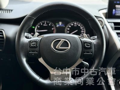 一手車！原廠保養！渦輪引擎！雙電動通風椅！I-KEY！數位電視！電尾門！藍芽！原鈑件！可全貸！台中在地深耕30年老店！