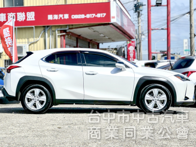 20年領牌！小改款！全速域ACC！一手車！原廠保養！盲點 CarPlay 雙前座電熱椅！原鈑件！可全貸！台中在地30年！