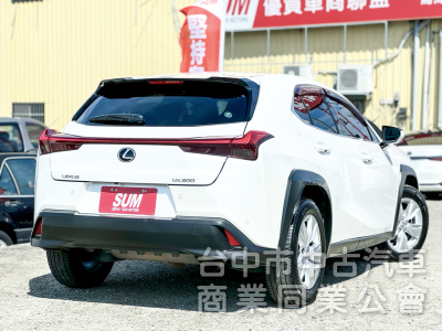 20年領牌！小改款！全速域ACC！一手車！原廠保養！盲點 CarPlay 雙前座電熱椅！原鈑件！可全貸！台中在地30年！