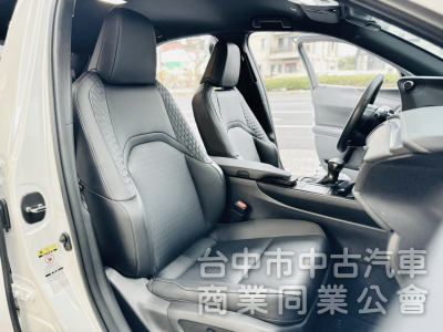 20年領牌！小改款！全速域ACC！一手車！原廠保養！盲點 CarPlay 雙前座電熱椅！原鈑件！可全貸！台中在地30年！