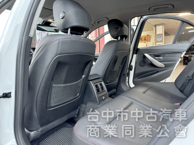 一手車！小改款！B48引擎！耗材已更新！換檔撥片 定速巡航 雙區恆溫 導航 倒車影像！可全貸！台中在地深耕30年老店！