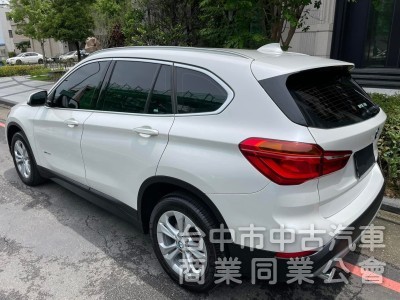 汎亞汽車 BMW X1 SDRIVE20i 全車原鈑 完美車況 超低里程