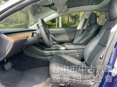汎亞汽車 2020 Tesla Model 3 超低里程2.5萬公里 全車原鈑件，內外都漂亮 認證AA等級
