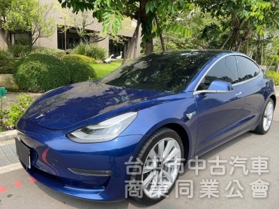 汎亞汽車 2020 Tesla Model 3 超低里程2.5萬公里 全車原鈑件，內外都漂亮 認證AA等級