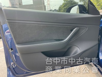 汎亞汽車 2020 Tesla Model 3 超低里程2.5萬公里 全車原鈑件，內外都漂亮 認證AA等級