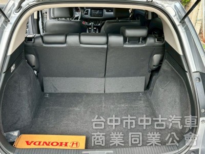 車況漂亮，旅遊小休旅車款