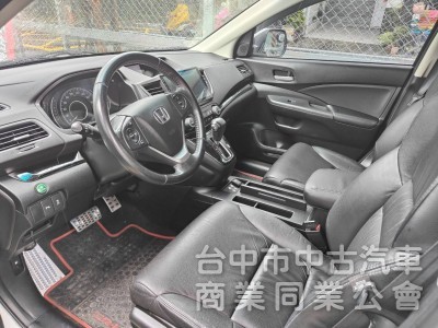 認證車~CRV-2.4L,天窗,快撥,HID頭燈,定速,導航,日行燈