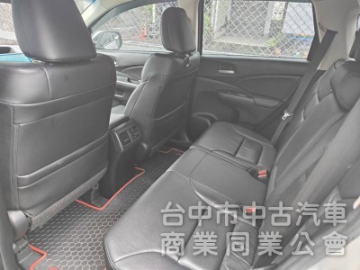 認證車~CRV-2.4L,天窗,快撥,HID頭燈,定速,導航,日行燈