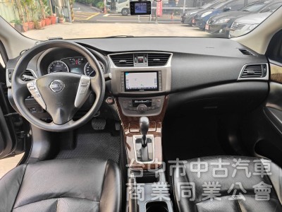 己認證、2014年優質代步車、耐用、好保養、恆溫、定速、導航