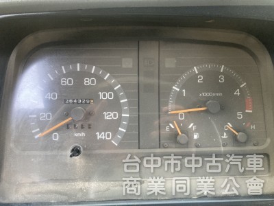 2004年 三期 堅達 六輪