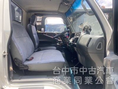 2006年 堅達 傾卸車 六輪