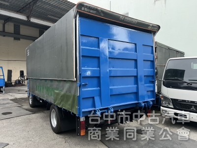 2019年12月出廠 加長14尺多堅達 電動升降帆布跟外雙缸大尾門 里程大約15萬多