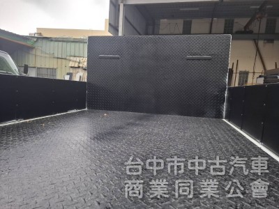 2011年3月出廠 堅達 11尺半 改雙扁 加裝尾門