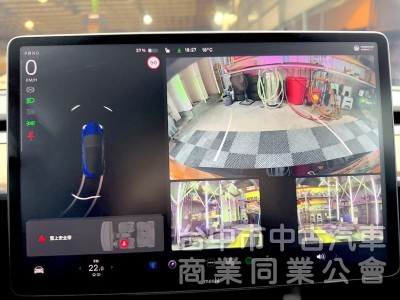 新達汽車 2021年 TESLA Model 3 SR 後座影音螢幕 可全貸