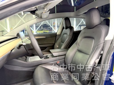 新達汽車 2021年 TESLA Model 3 SR 後座影音螢幕 可全貸