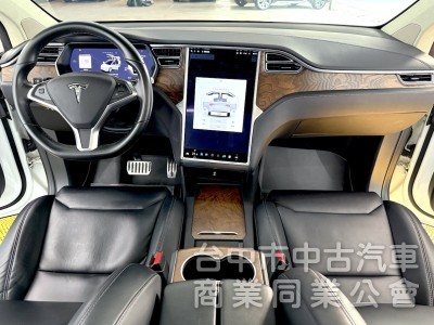 新達車業 2017年 TESLA Model X 100D 拖曳套件 可全貸