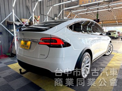 新達車業 2017年 TESLA Model X 100D 拖曳套件 可全貸