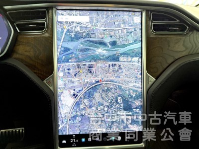新達車業 2017年 TESLA Model X 100D 拖曳套件 可全貸