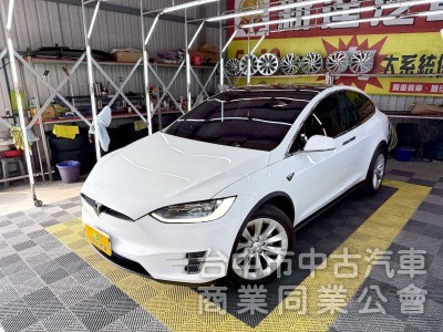 新達車業 2017年 TESLA Model X 100D 拖曳套件 可全貸