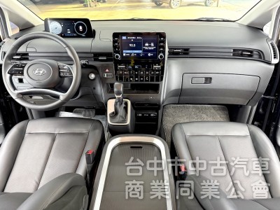 2022年 現代 STARIA GLD-C CARPLAY 可全貸