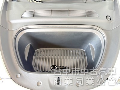 2022年 TESLA Model Y LR 可全貸