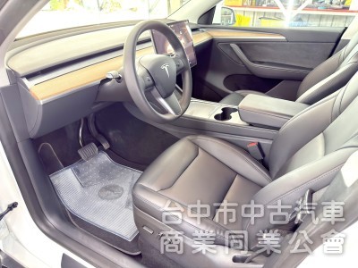 2022年 TESLA Model Y LR 可全貸