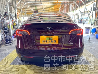 2023年 TESLA Model Y P版 EAP 白內裝 可全貸