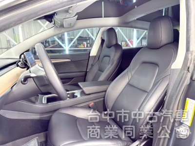 2022年 TESLA Model 3 LFP 可全貸