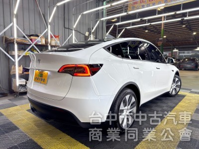 2024年 TESLA Model Y RWD 可全貸