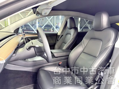 2024年 TESLA Model Y RWD 可全貸