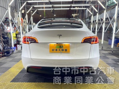 2024年 TESLA Model Y RWD 可全貸
