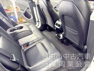 2024年 TESLA Model Y RWD 可全貸