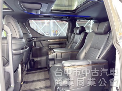 2019年 TOYOTA ALPHARD 可全貸