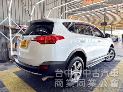 2015年 TOYOTA RAV4 電動坐椅 可全貸