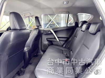 2015年 TOYOTA RAV4 電動坐椅 可全貸