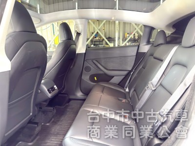 2023年 TESLA Model Y LR 可全貸