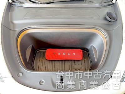 2023年 TESLA Model Y LR 可全貸